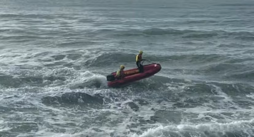 Busca por turista desaparecido em Ubatuba